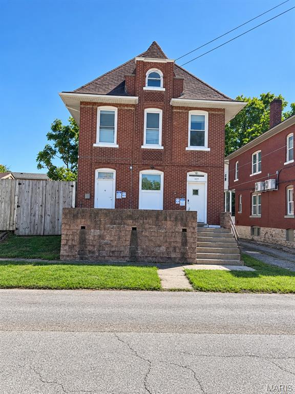 Photo of 609 Church Street Hannibal MO 63401