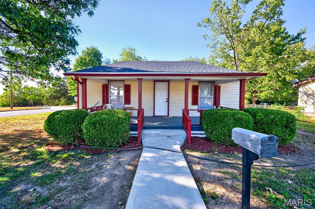 Photo of 885 W 4th Street Lebanon MO 65536