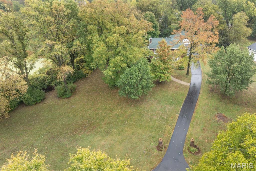 Photo of 9320 Lincoln Drive Sunset Hills MO 63127