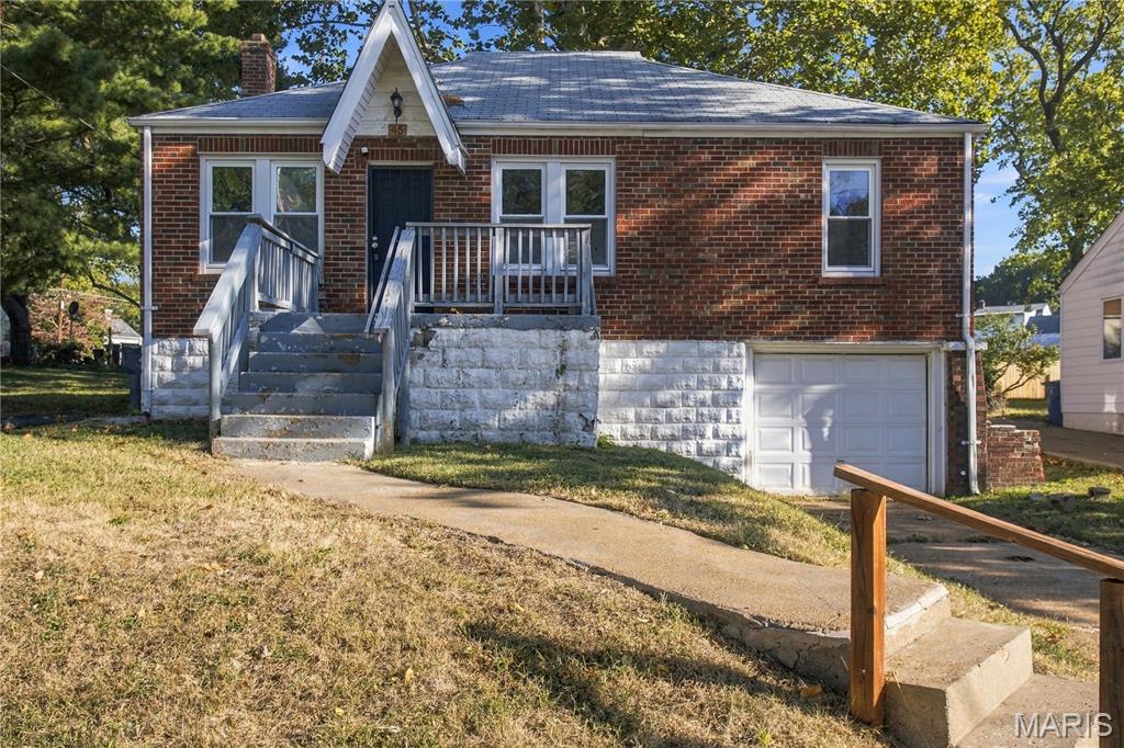 Photo of 45 Reasor Drive St Louis MO 63135