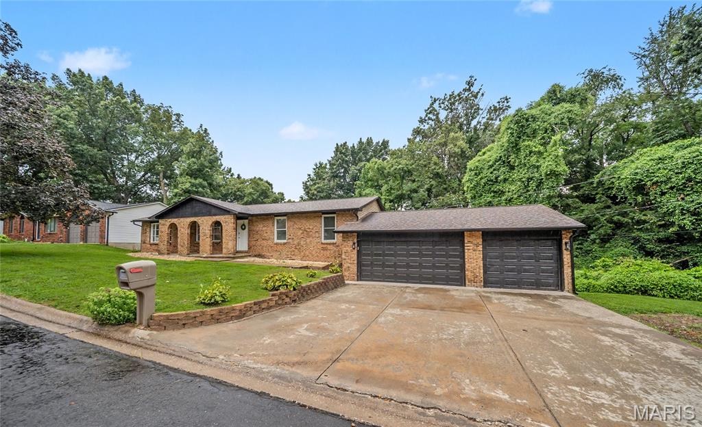 Photo of 9 Beatrice Court East Alton IL 62024