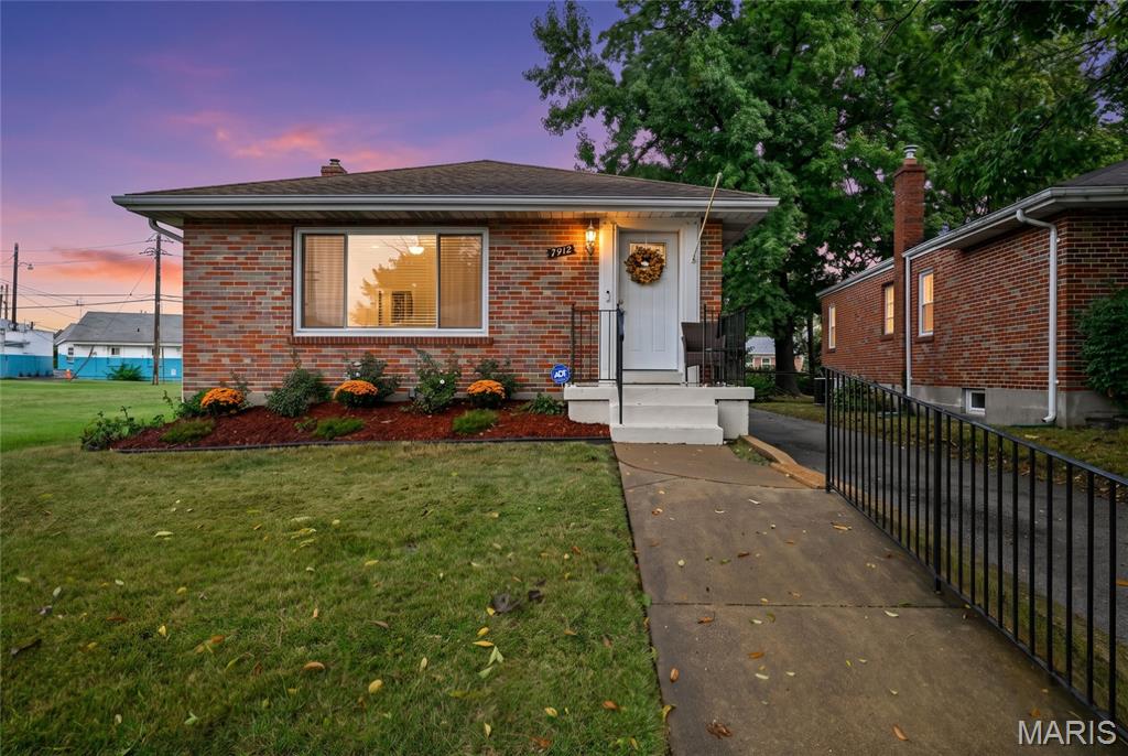 Photo of 7912 Pembroke Drive Affton MO 63123