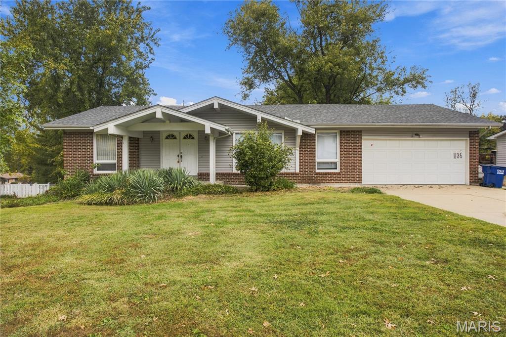 Photo of 1135 Grand Prix Drive St Charles MO 63303