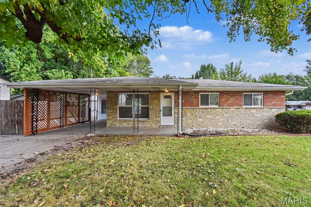 Photo of 1785 Bobbinray Avenue Florissant MO 63031