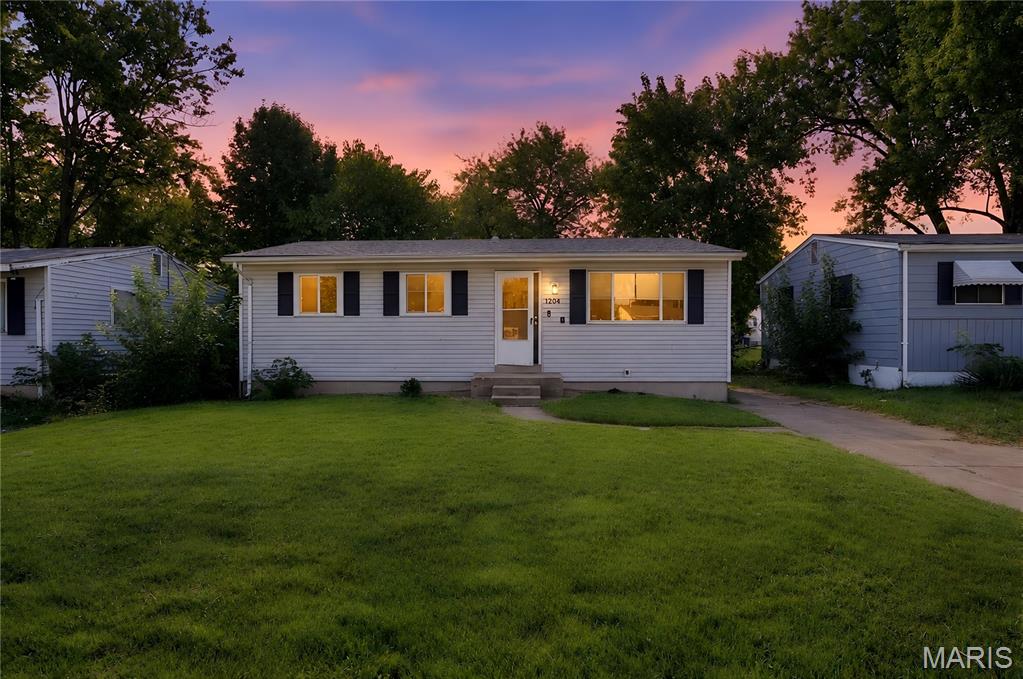 Photo of 1204 Prigge Avenue St Louis MO 63138