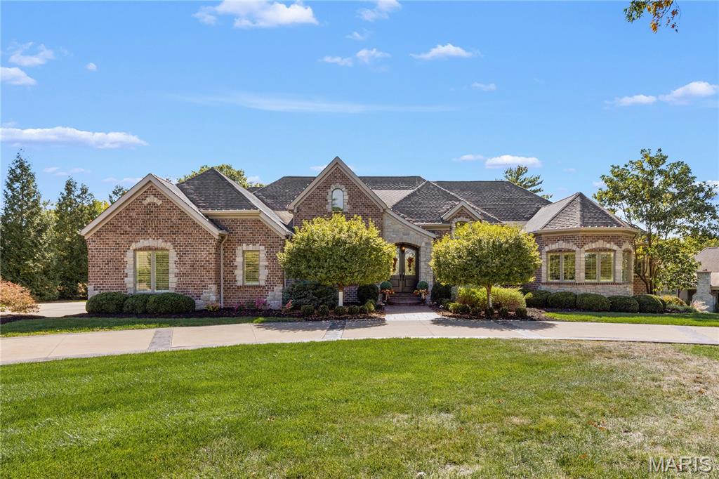 Photo of 2 Fairlake Drive Chesterfield MO 63005