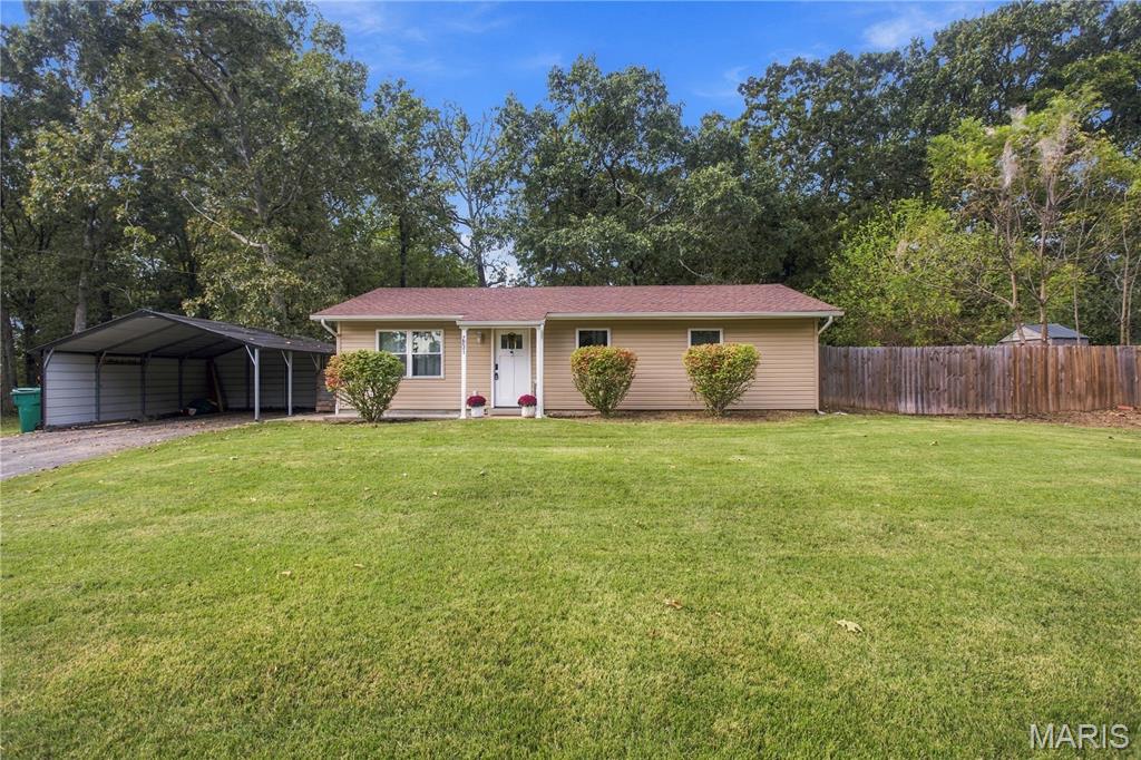 Photo of 7931 White Oak Drive Dittmer MO 63023