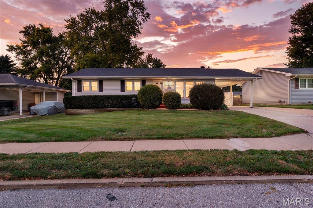 Photo of 1470 Lindsay Lane Florissant MO 63031
