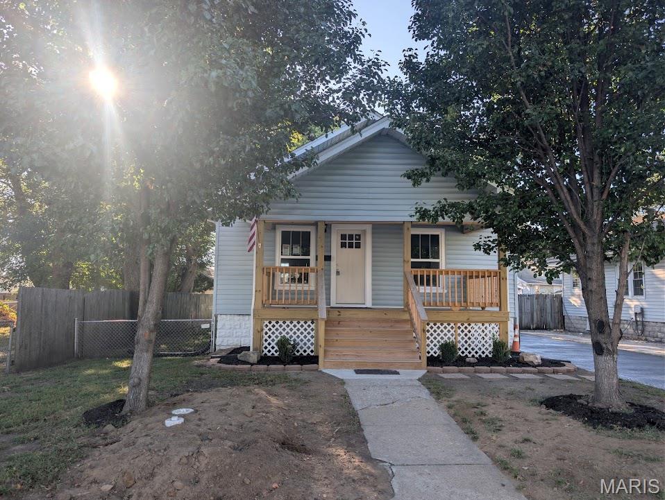 Photo of 516 Leslie Avenue Wood River IL 62095