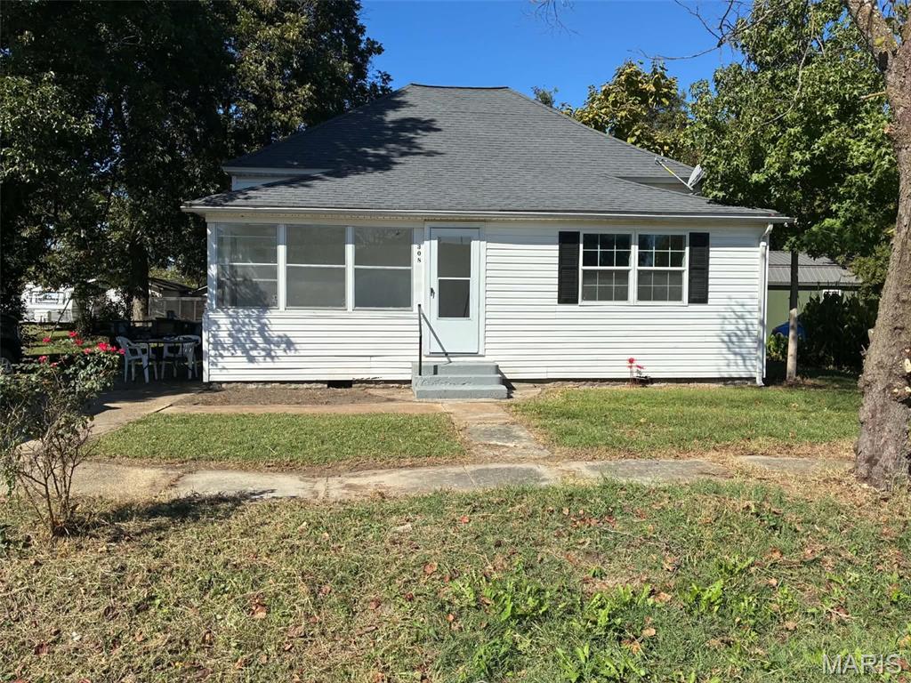 Photo of 308 S Gideon Avenue Gideon MO 63848