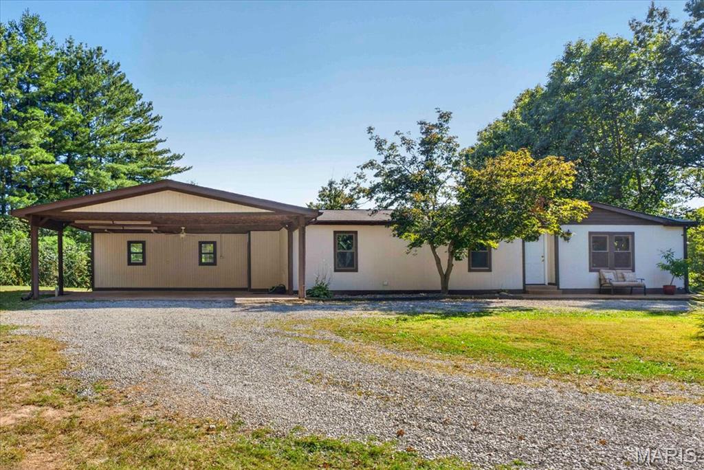 Photo of 1358 Mule Road Columbia IL 62236