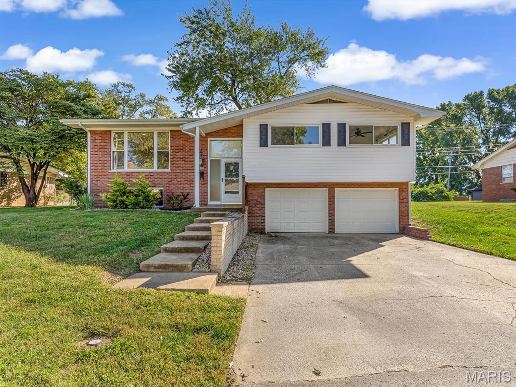 Photo of 10 President Way Belleville IL 62226