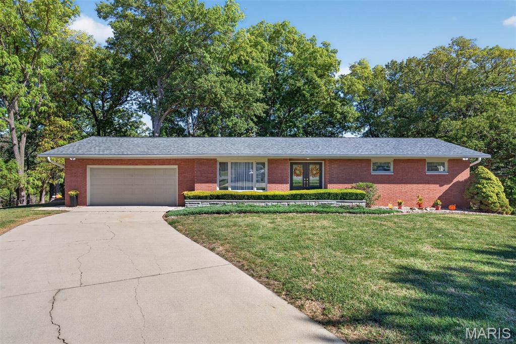 Photo of 19 Madonna Court Highland IL 62249