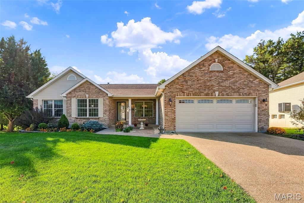Photo of 265 E Governor Place St Charles MO 63301