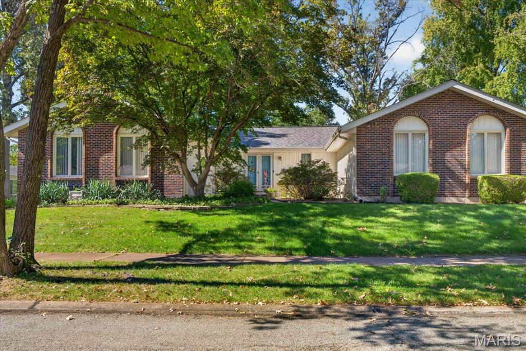 Photo of 765 Penny Court Ballwin MO 63011