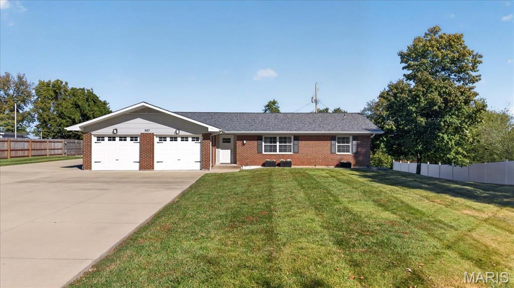 Photo of 927 Country Haven Drive Imperial MO 63052