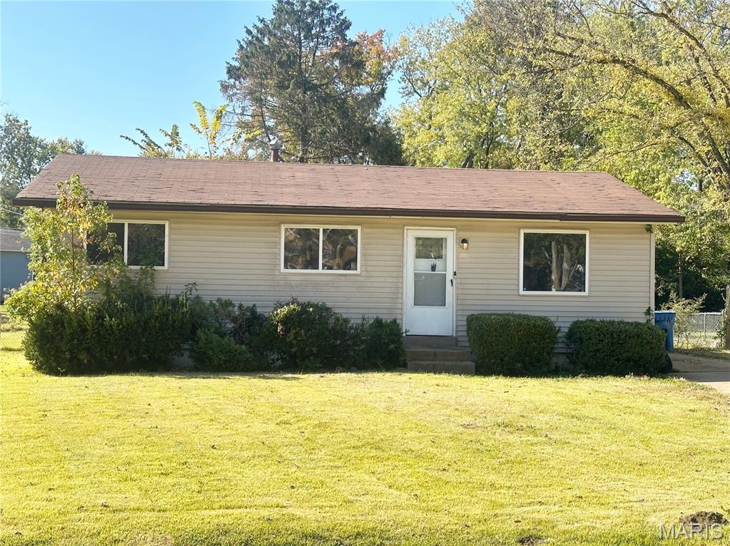 Photo of 1476 Widefields Lane St Louis MO 63138