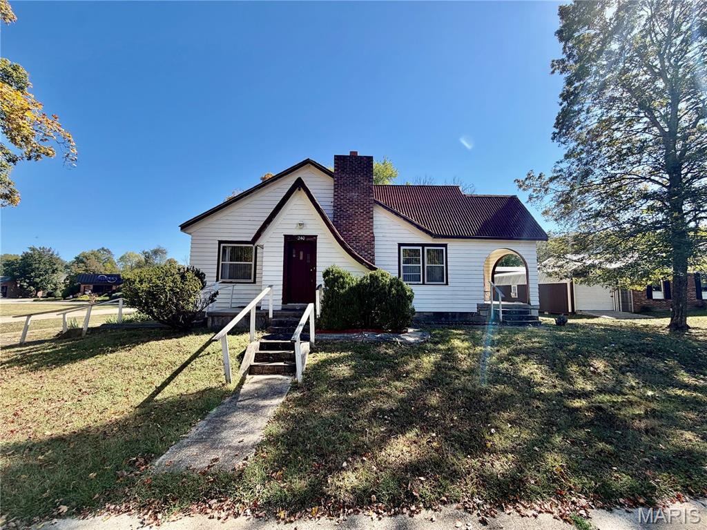 Photo of 240 S 2nd Ellington MO 63638