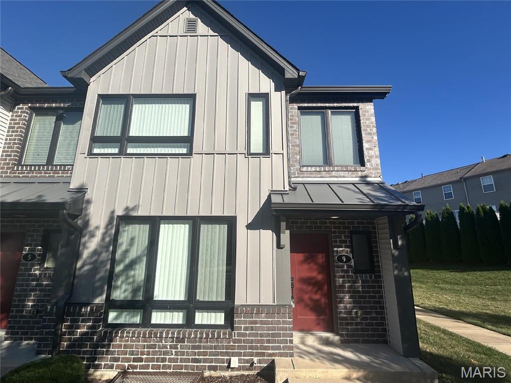 Photo of 9 Haddon Place St Charles MO 63303
