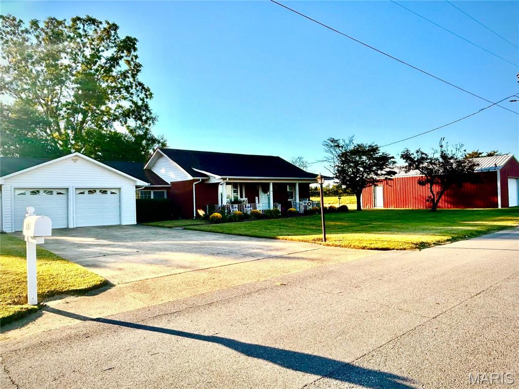 Photo of 297 County Highway 357 Charleston MO 63834