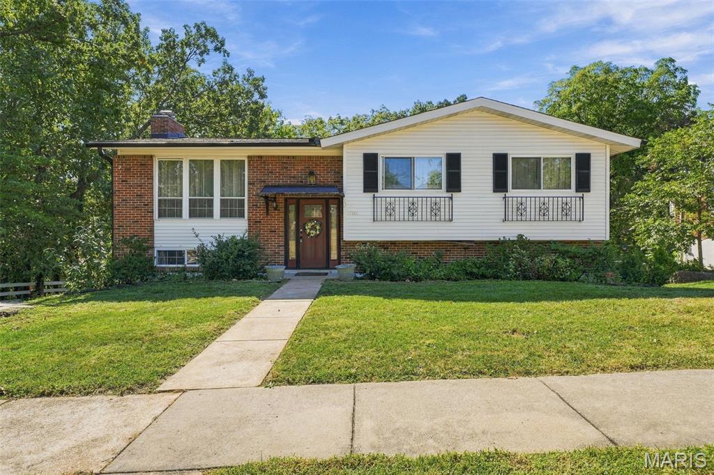 Photo of 4866 Arevalo Drive St Louis MO 63128