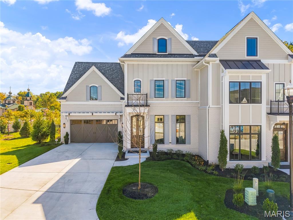 Photo of 2 Enclave Drive St Louis MO 63122