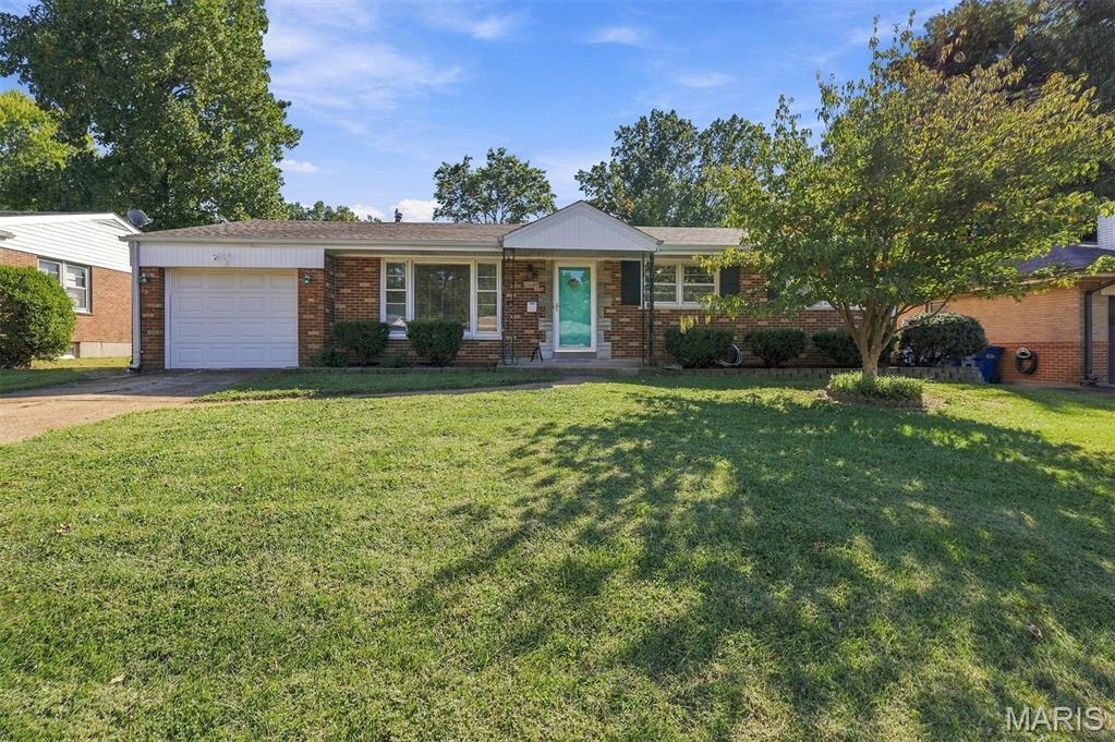 Photo of 1420 Saint Denis Street Florissant MO 63033