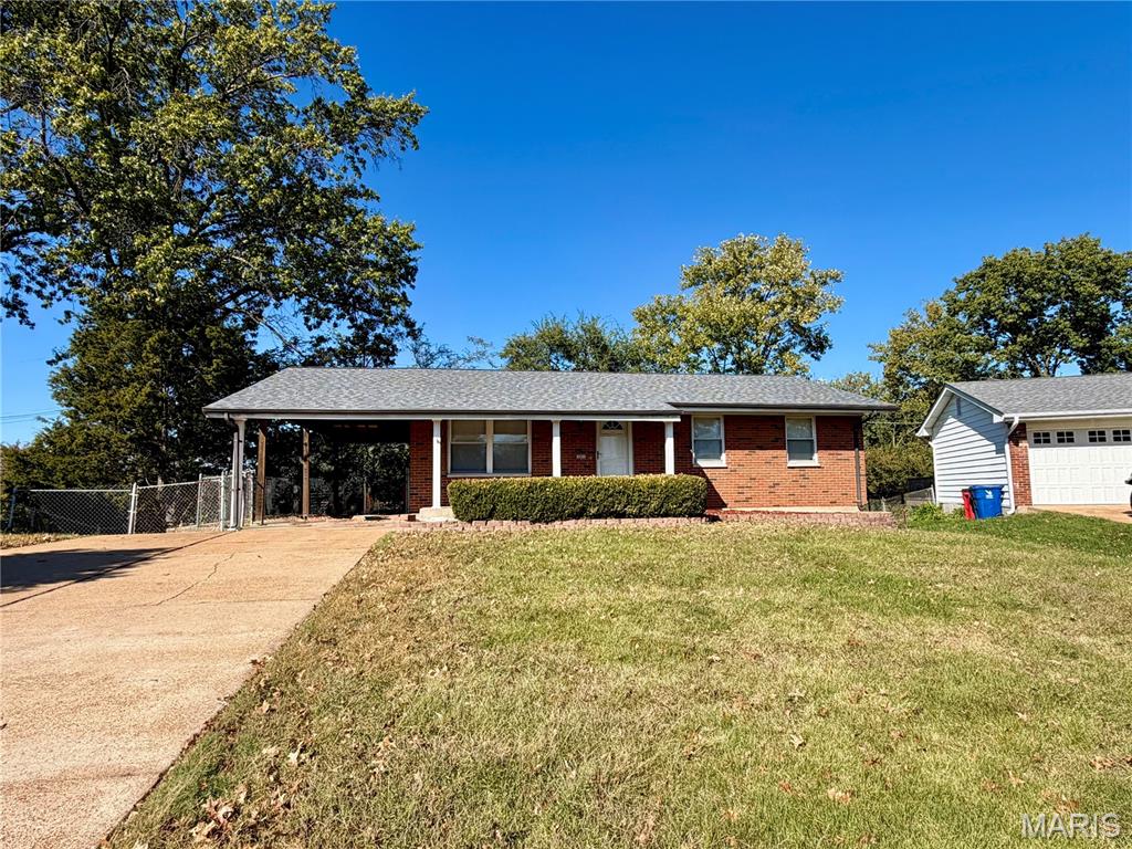 Photo of 10915 Suanis Court St Louis MO 63123