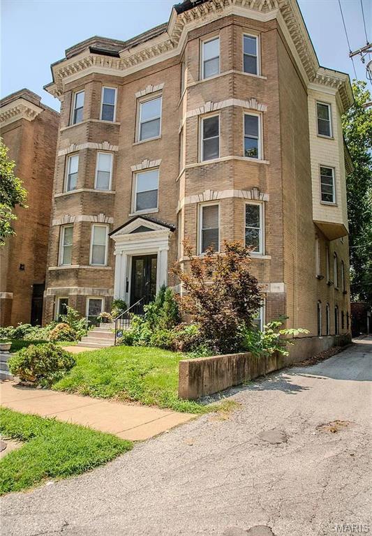 Photo of 411 Newstead Ave #1n St Louis MO 63108