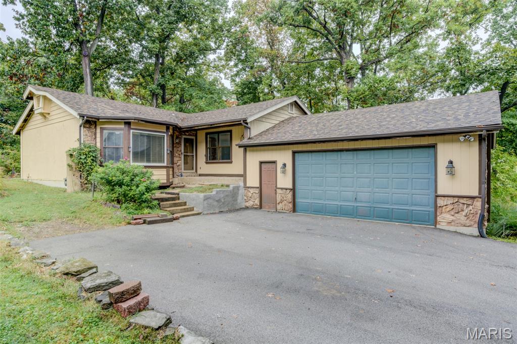 Photo of 533 Snipes Drive St Charles MO 63303