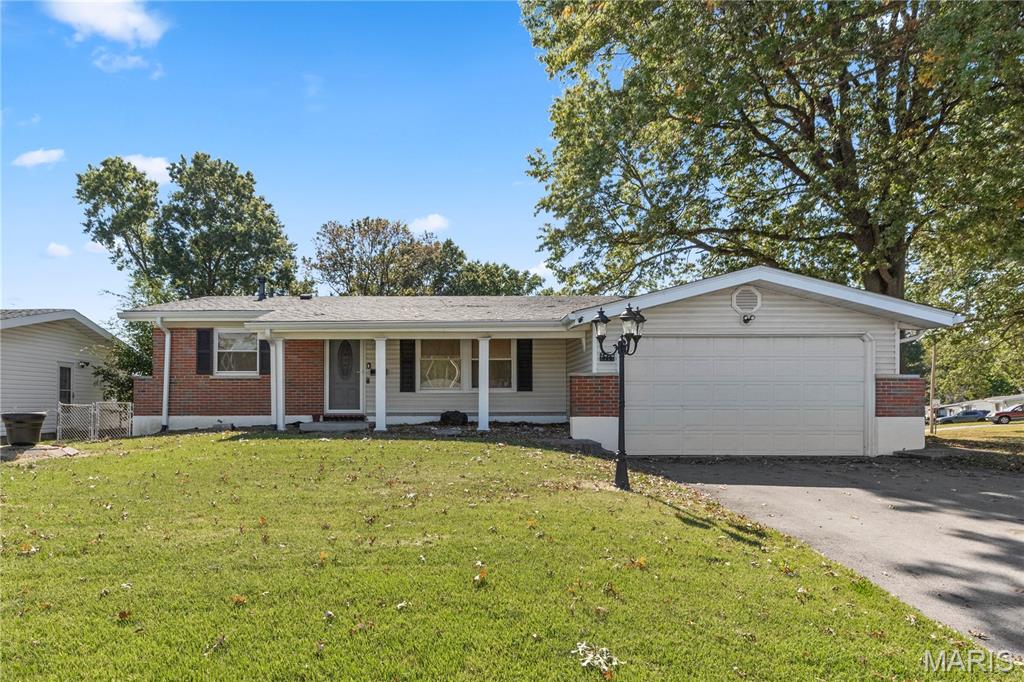 Photo of 2436 Pershall Road St Louis MO 63136