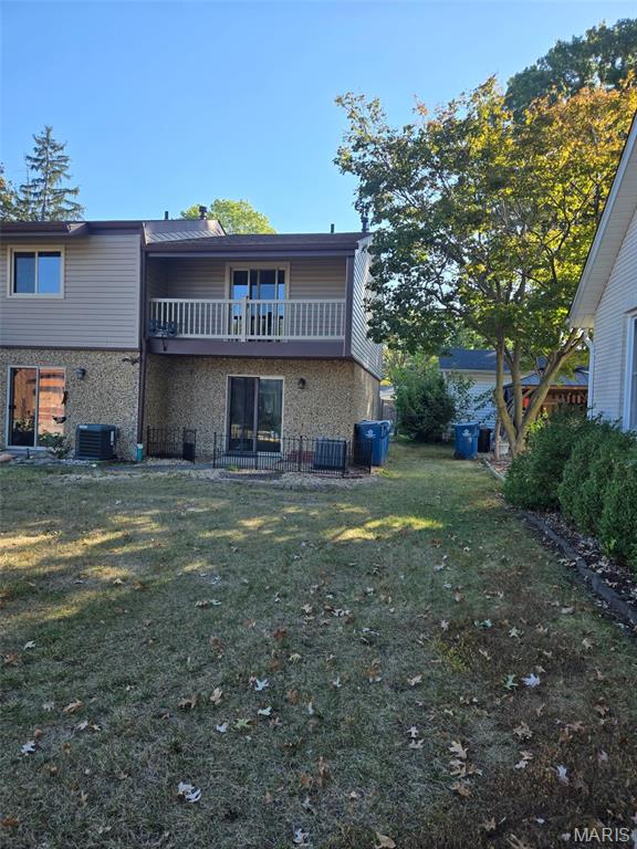 Photo of 1503 Poplar Street #8 Highland IL 62249