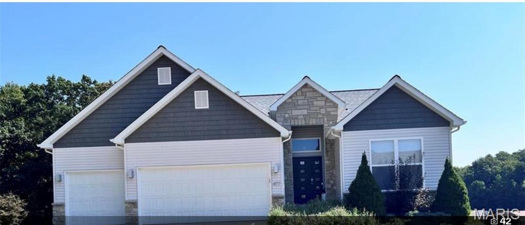 Photo of 477 Amber Lake Court Imperial MO 63052