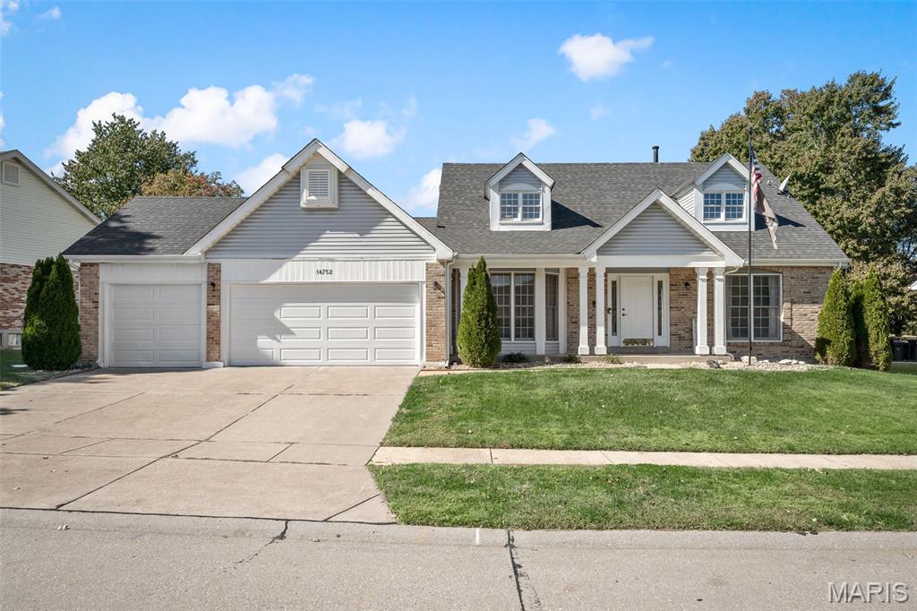 Photo of 16752 Stanford Place Drive Florissant MO 63034