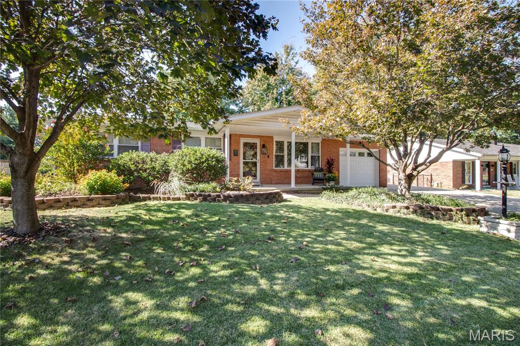 Photo of 121 Stolze Drive East Alton IL 62024