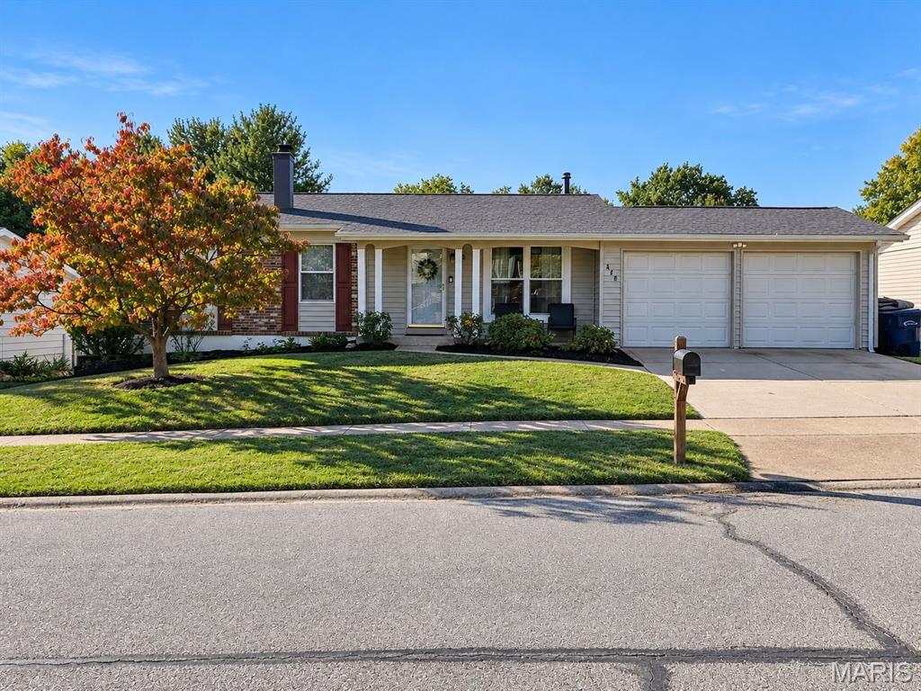 Photo of 348 Parma Drive Ballwin MO 63021