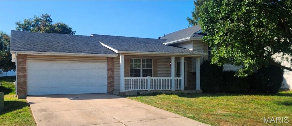 Photo of 824 Brookwood Bend Trail St Peters MO 63376