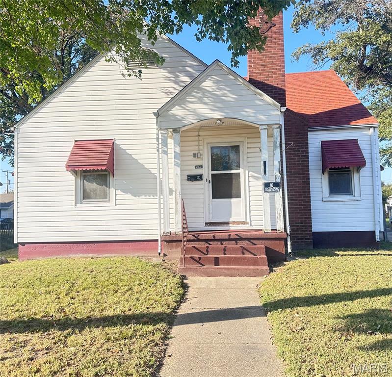 Photo of 260 E Gladys Street Sikeston MO 63801