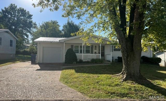 Photo of 220 Berry Drive Gray Summit MO 63039