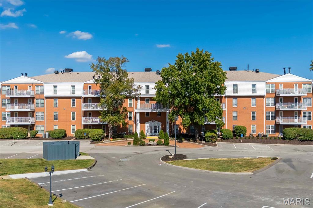 Photo of 14471 Bantry Lane #15 Chesterfield MO 63017