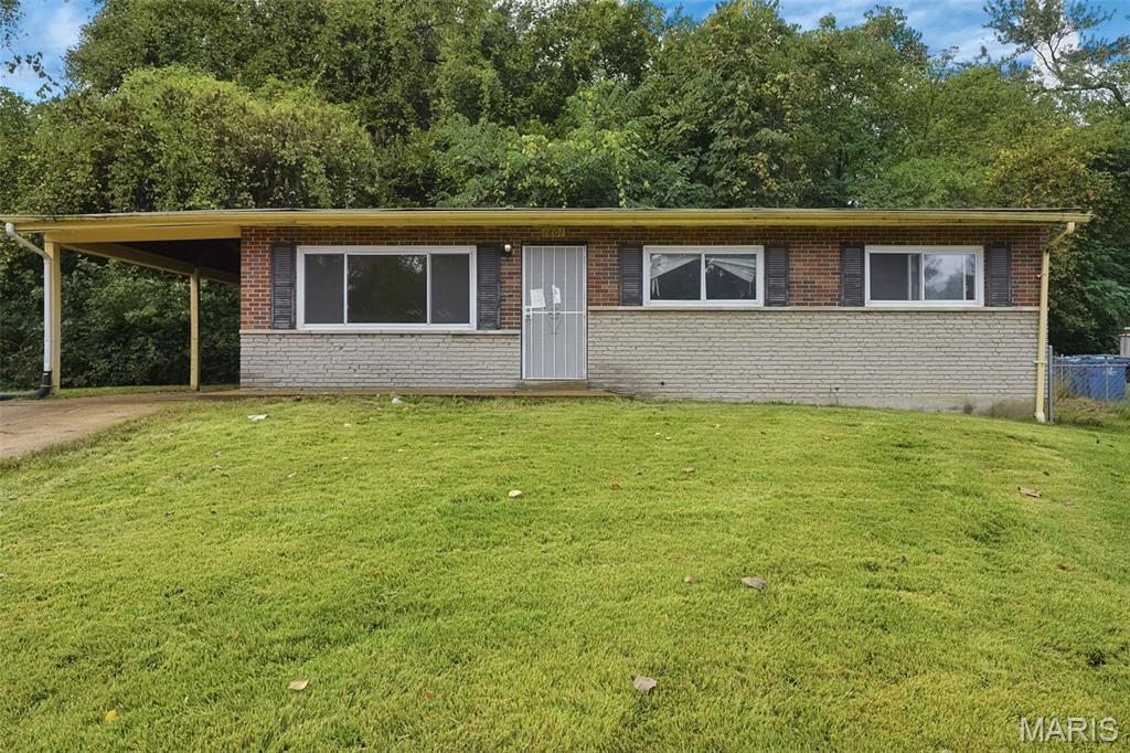 Photo of 1801 Glenbrae Lane St Louis MO 63136