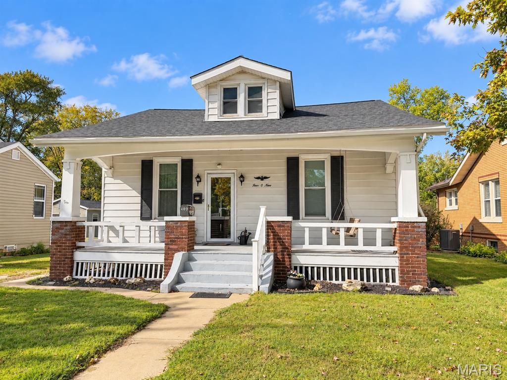 Photo of 409 N Lincoln Avenue O'Fallon IL 62269