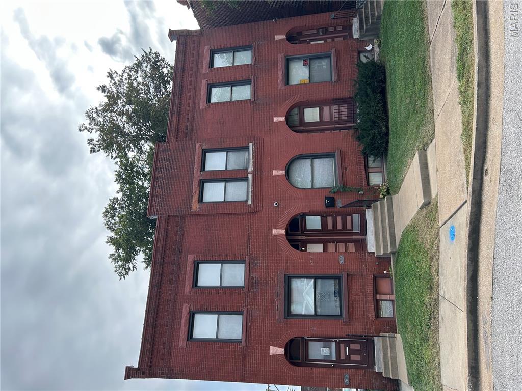 Photo of 2616 Allen Avenue St Louis MO 63104