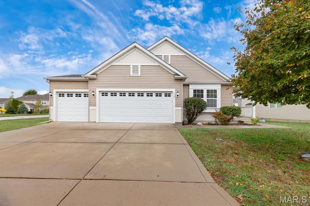 Photo of 3121 Grace Hill Drive Lake St Louis MO 63367