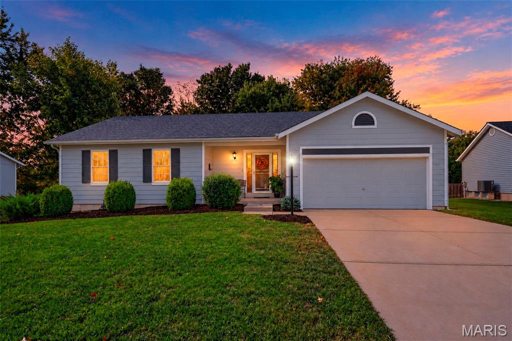 Photo of 120 Oak Valley Drive St Peters MO 63376