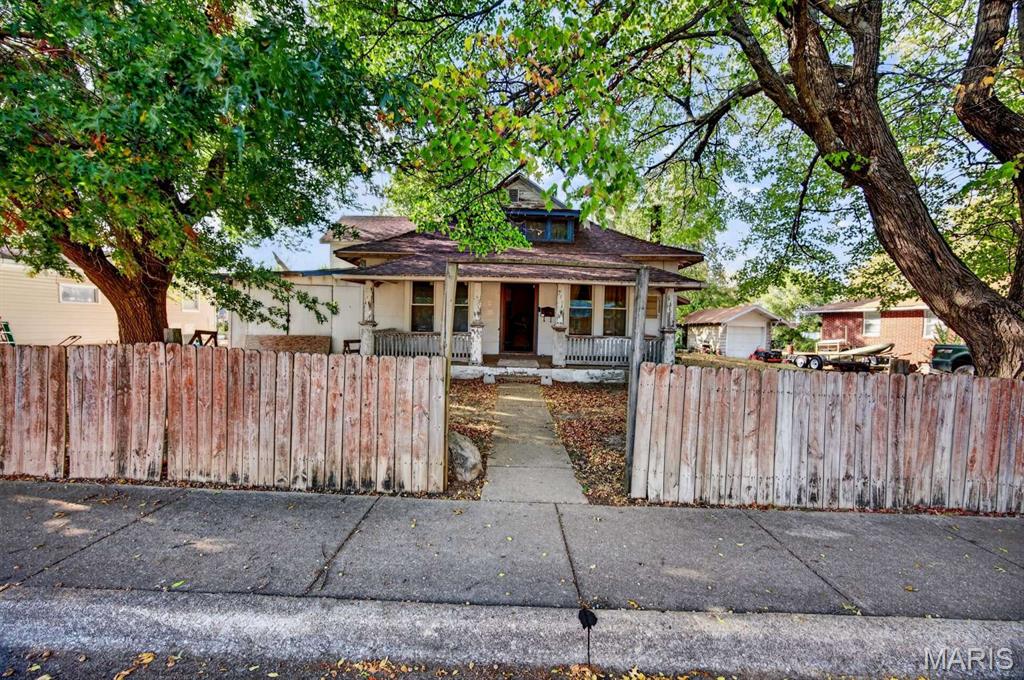 Photo of 359 W Hayes Street Lebanon MO 65536