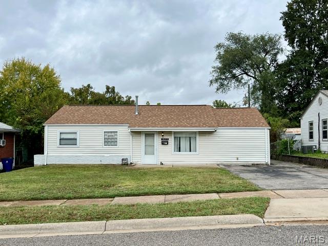 Photo of 10315 Saint Jude Lane St Ann MO 63074