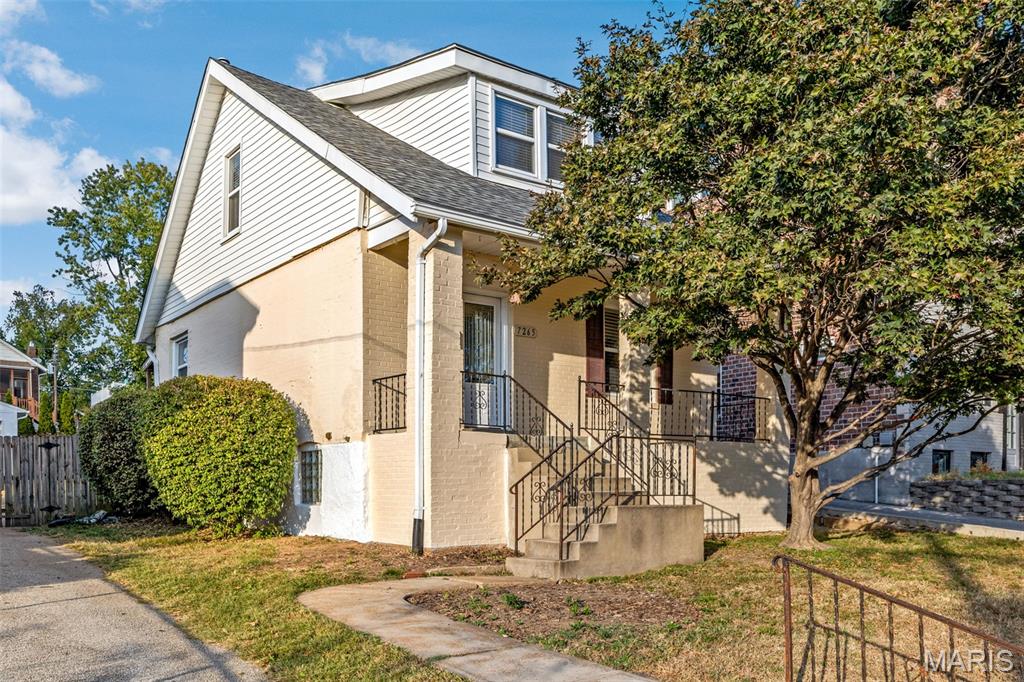 Photo of 7265 Zephyr Place Maplewood MO 63143