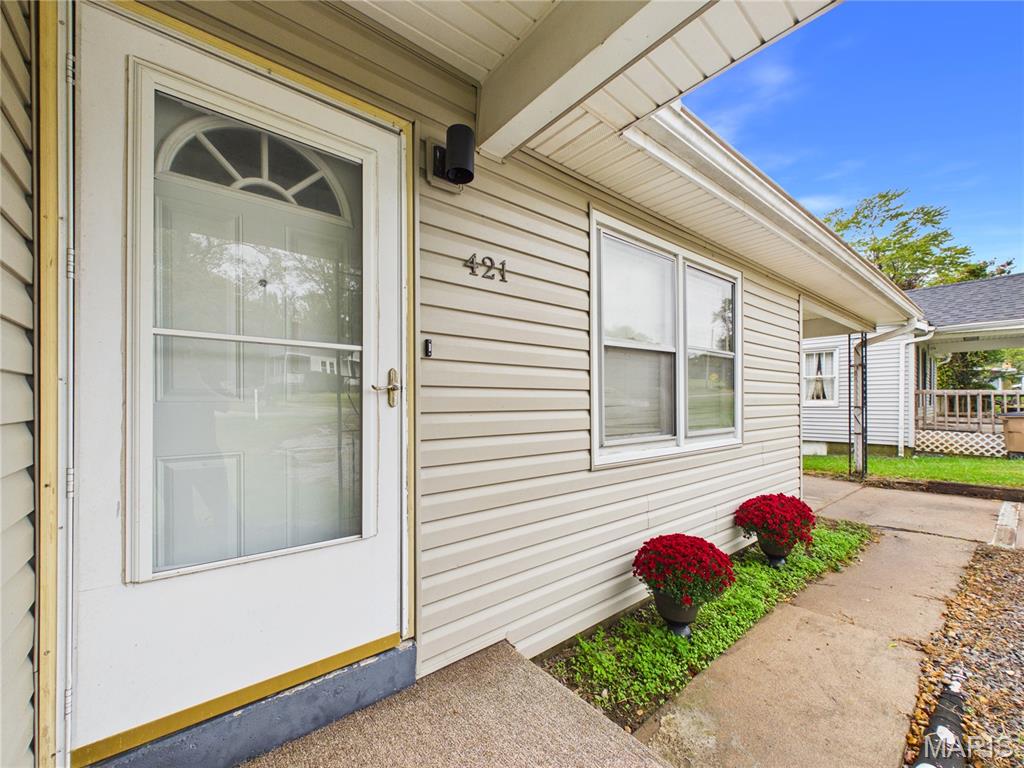 Photo of 421 E Cape Rock Drive Cape Girardeau MO 63701