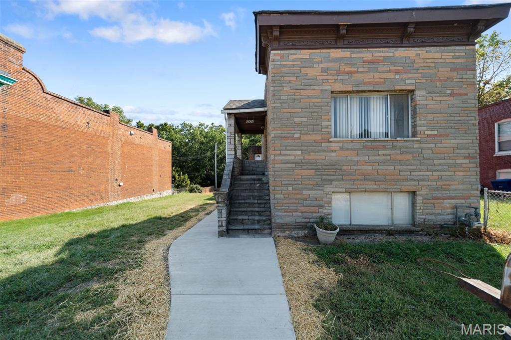 Photo of 6424 Brockschmidt Place St Louis MO 63139